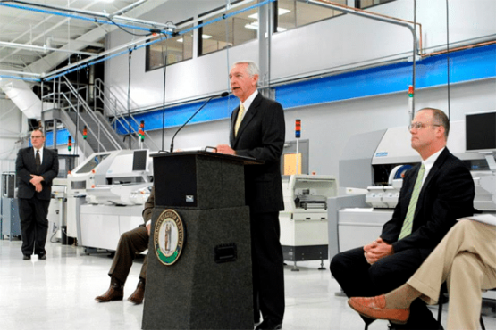 Kentucky Governor Steve Beshear Visits SMC Manufacturing Services Facility
